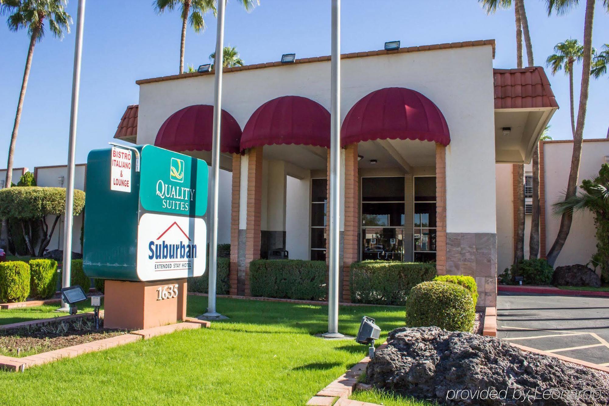 Ramada By Wyndham Tempe Near Asu Hotel Exterior foto